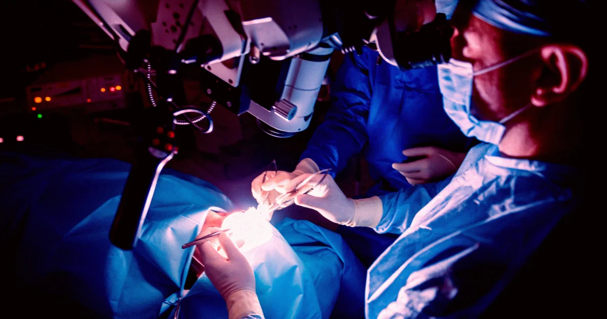 Doctors Just Used AI to Perform Brain Surgery, Marking a New Era in Neurosurgical Precision.