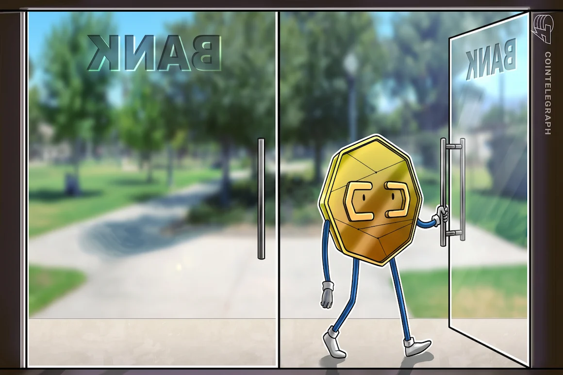 US OCC calls on community banks to become payment stablecoin issuers.